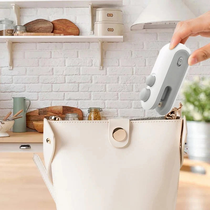 DomSupplies™ Rechargeable Bag Sealer